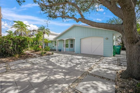 Casa en venta en Holmes Beach, Florida, 3 dormitorios, 129.51 m2 № 1526678 - foto 3