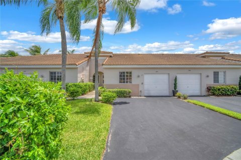 Townhouse in Miramar, Florida 2 bedrooms, 95.69 sq.m. № 2171503 - photo 5