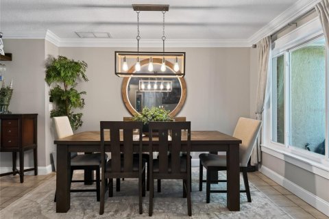 Villa ou maison à vendre à Belle Isle, Floride: 3 chambres, 188.22 m2 № 2425222 - photo 8