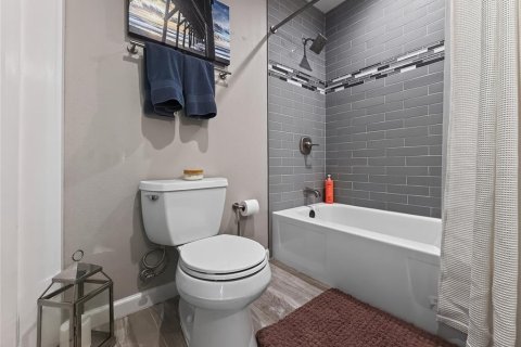 Villa ou maison à vendre à Belle Isle, Floride: 3 chambres, 188.22 m2 № 2425222 - photo 30