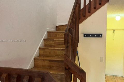 Condo in Dania Beach, Florida, 2 bedrooms  № 2292195 - photo 16
