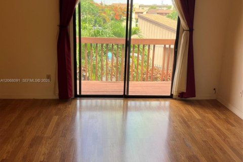 Condo in Dania Beach, Florida, 2 bedrooms  № 2292195 - photo 19