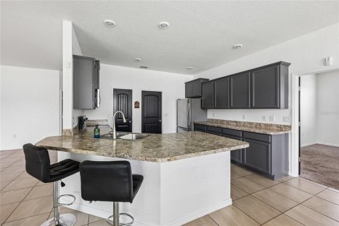 House in Ocala, Florida 4 bedrooms, 207.82 sq.m. № 2120743 - photo 11