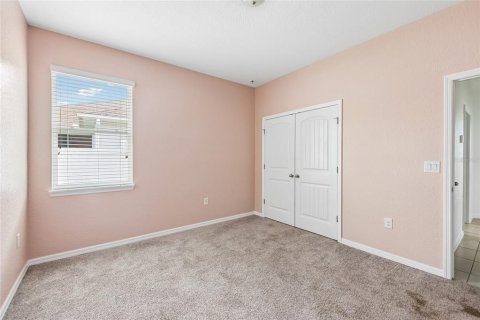House in Ocala, Florida 4 bedrooms, 207.82 sq.m. № 2120743 - photo 25