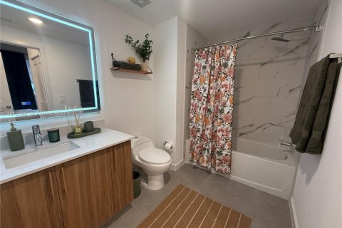 Casa en alquiler en Hollywood, Florida, 1 dormitorio № 2040343 - foto 9