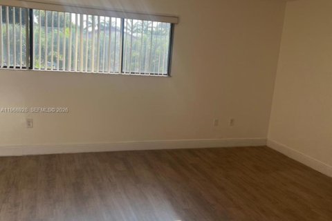 Снять в аренду виллу или дом в Майами, Флорида 3 спальни, 201.41м2, № 2030149 - фото 13