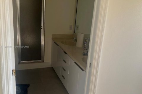 Снять в аренду виллу или дом в Майами, Флорида 3 спальни, 201.41м2, № 2030149 - фото 12