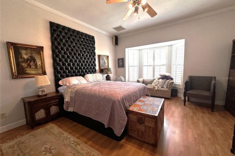 Casa en venta en Orlando, Florida, 4 dormitorios, 289.67 m2 № 1723364 - foto 19