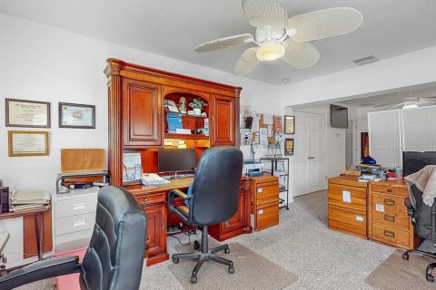Casa en venta en Haines City, Florida, 2 dormitorios, 168.06 m2 № 2226667 - foto 28