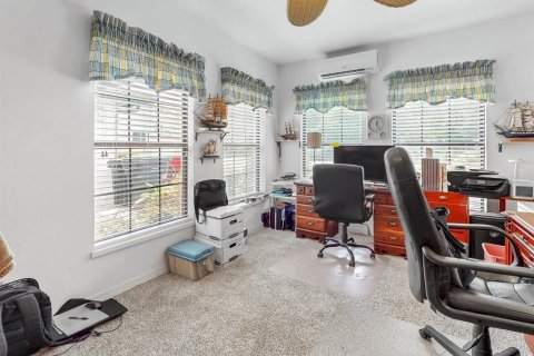 Casa en venta en Haines City, Florida, 2 dormitorios, 168.06 m2 № 2226667 - foto 27