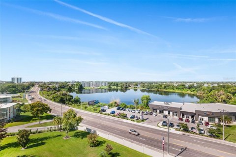 Condominio en venta en Winter Haven, Florida, 2 dormitorios, 125.14 m2 № 2217675 - foto 30
