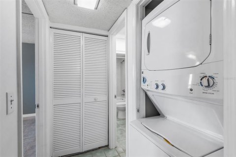 Condominio en venta en Winter Haven, Florida, 2 dormitorios, 125.14 m2 № 2217675 - foto 29