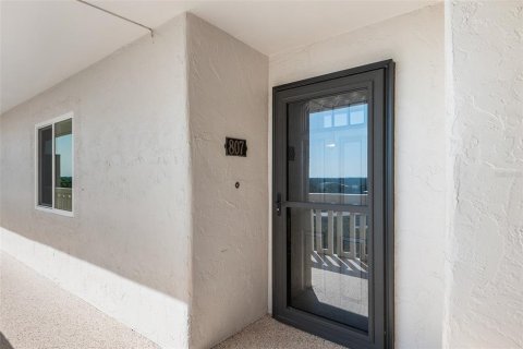 Condominio en venta en Winter Haven, Florida, 2 dormitorios, 125.14 m2 № 2217675 - foto 2