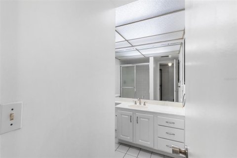 Condominio en venta en Winter Haven, Florida, 2 dormitorios, 125.14 m2 № 2217675 - foto 28