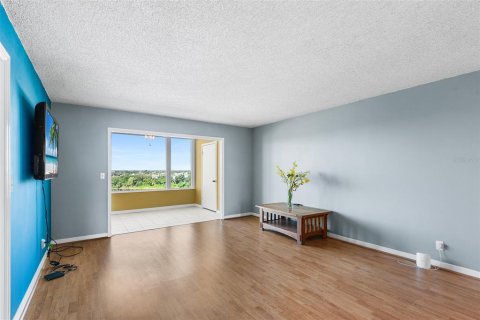 Condominio en venta en Winter Haven, Florida, 2 dormitorios, 125.14 m2 № 2217675 - foto 11