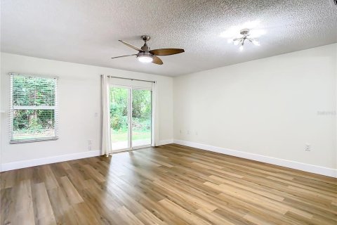 Adosado en venta en Tampa, Florida, 2 dormitorios, 135.64 m2 № 1849949 - foto 3