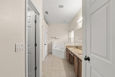 Casa en alquiler en Clermont, Florida, 4 dormitorios, 157.47 m2 № 1902780 - foto 17