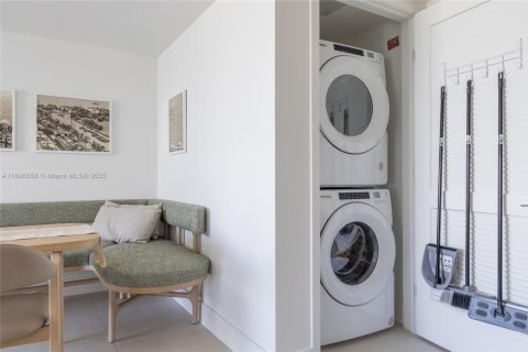 Copropriété à louer à Miami, Floride: 1 chambre, 68.75 m2 № 1861545 - photo 7