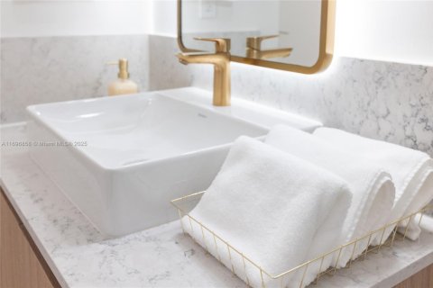 Copropriété à louer à Miami, Floride: 1 chambre, 68.75 m2 № 1861545 - photo 14