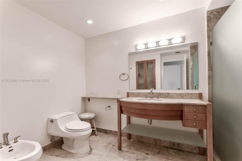 Condominio en venta en Miami Beach, Florida, 3 dormitorios, 186.73 m2 № 1351582 - foto 21