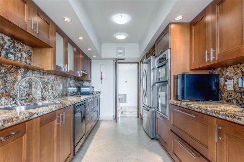 Condominio en venta en Miami Beach, Florida, 3 dormitorios, 186.73 m2 № 1351582 - foto 7