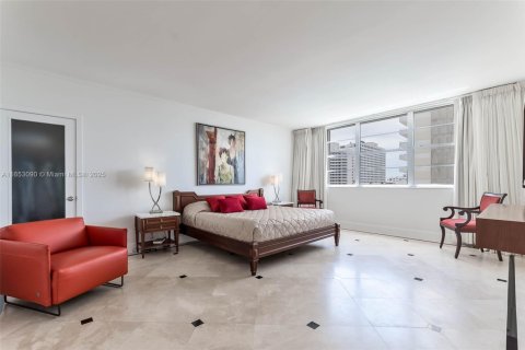 Condominio en venta en Miami Beach, Florida, 3 dormitorios, 186.73 m2 № 1351582 - foto 14