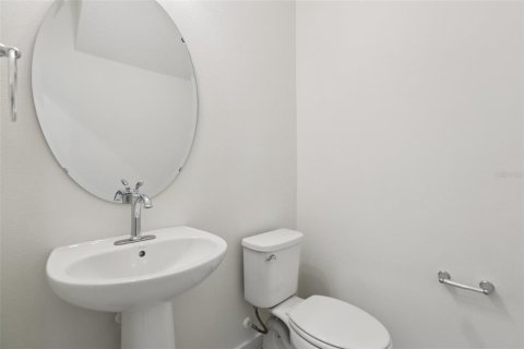 House in Lakeland, Florida 4 bedrooms, 206.89 sq.m. № 1686614 - photo 21