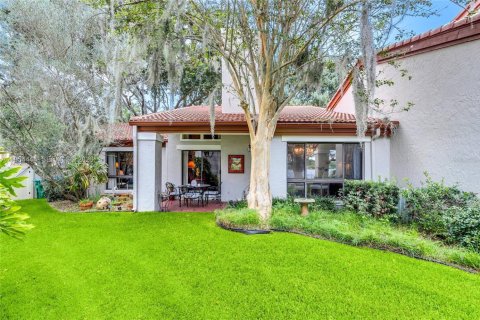 Touwnhouse à vendre à Orlando, Floride: 2 chambres, 170.2 m2 № 2008345 - photo 3