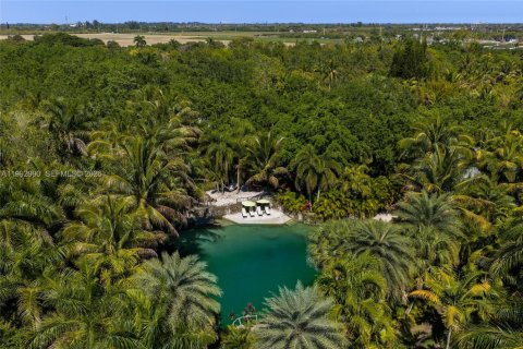 Land in Miami, Florida № 2060239 - photo 11