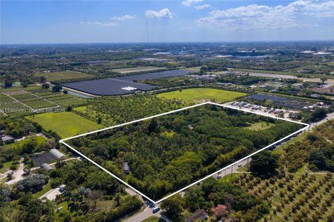 Land in Miami, Florida № 2060239 - photo 8