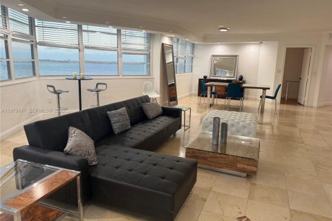 Copropriété à louer à Miami, Floride: 3 chambres, 91.97 m2 № 2046177 - photo 13