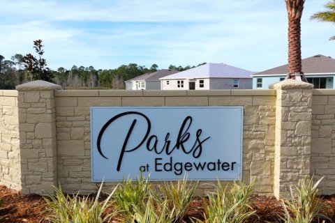 House in Edgewater, Florida 5 bedrooms, 238.85 sq.m. № 1578770 - photo 2