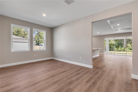 Villa ou maison à vendre à Palm Coast, Floride: 4 chambres, 203.18 m2 № 2302894 - photo 4