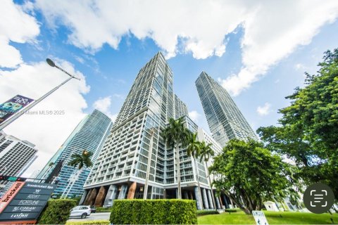 Condominio en venta en Miami, Florida, 2 dormitorios, 139.35 m2 № 1935511 - foto 13