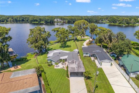 Villa ou maison à vendre à Floral City, Floride: 3 chambres, 135.08 m2 № 1919037 - photo 1