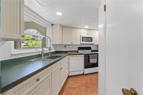 Villa ou maison à vendre à Floral City, Floride: 3 chambres, 135.08 m2 № 1919037 - photo 29