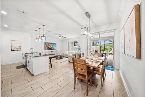 Adosado en venta en Kissimmee, Florida, 4 dormitorios, 176.7 m2 № 1917792 - foto 7