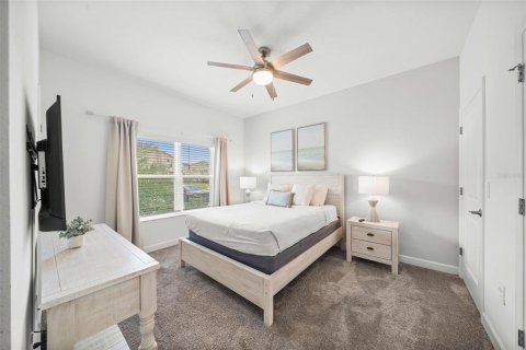 Adosado en venta en Kissimmee, Florida, 4 dormitorios, 176.7 m2 № 1917792 - foto 4