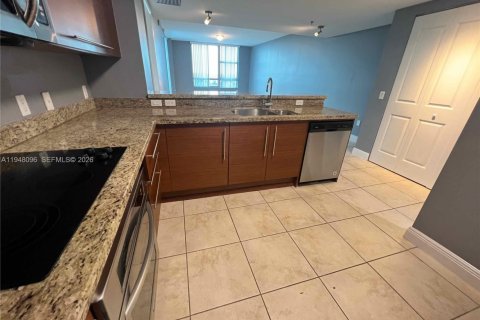 Снять в аренду кондоминиум в Санрайз, Флорида 3 спальни, 143.63м2, № 2006372 - фото 5