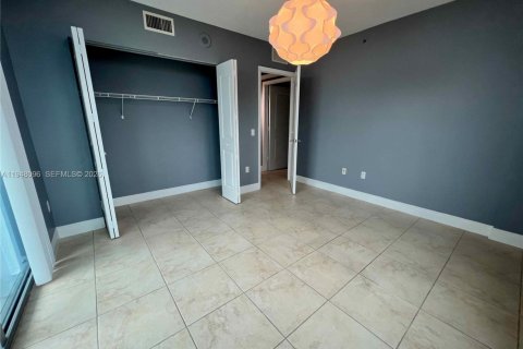 Снять в аренду кондоминиум в Санрайз, Флорида 3 спальни, 143.63м2, № 2006372 - фото 30