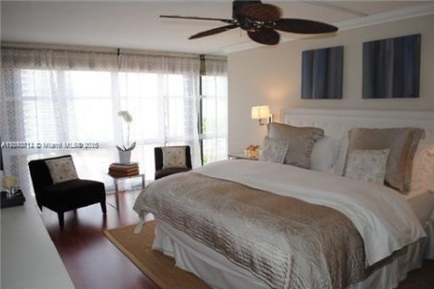 Condominio en venta en Miami, Florida, 2 dormitorios, 126.53 m2 № 1951539 - foto 6