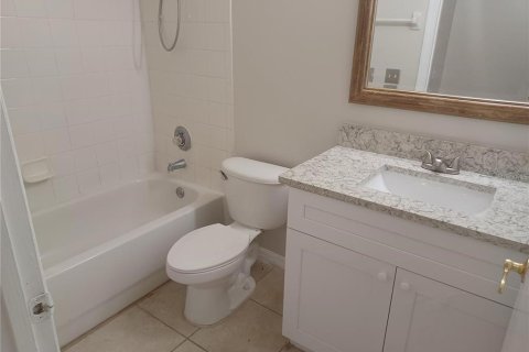 Apartment in Davenport, Florida 1 bedroom, 66.89 sq.m. № 1620785 - photo 5