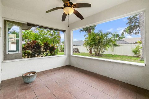House in South Daytona, Florida 3 bedrooms, 159.7 sq.m. № 1908203 - photo 5