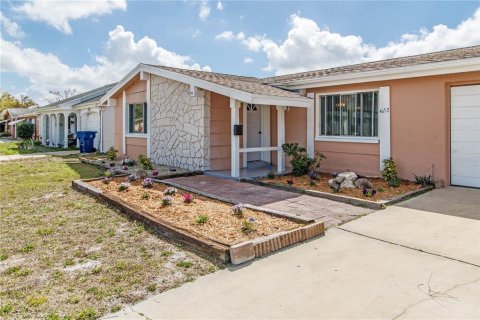 Villa ou maison à vendre à New Port Richey, Floride: 3 chambres, 111.2 m2 № 2102163 - photo 22