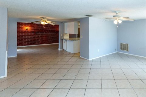 Villa ou maison à vendre à New Port Richey, Floride: 3 chambres, 111.2 m2 № 2102163 - photo 8