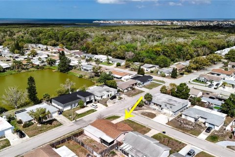 Villa ou maison à vendre à New Port Richey, Floride: 3 chambres, 111.2 m2 № 2102163 - photo 30