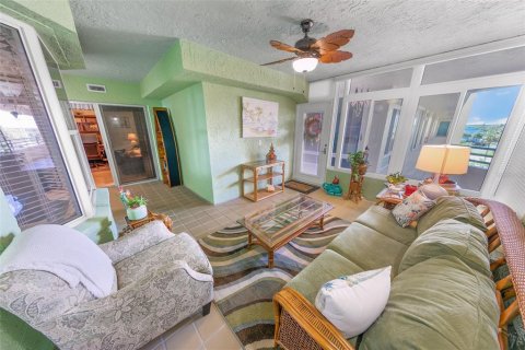 Condo in Ponce Inlet, Florida, 2 bedrooms  № 796723 - photo 28