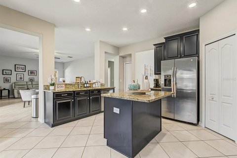 Villa ou maison à vendre à Hudson, Floride: 6 chambres, 279.54 m2 № 2436740 - photo 16