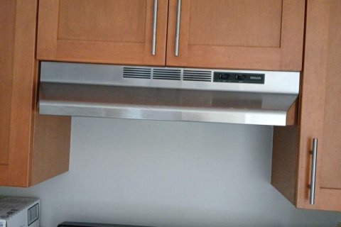 Снять в аренду таунхаус в Помпано-Бич, Флорида 2 спальни, 84.45м2, № 680544 - фото 1