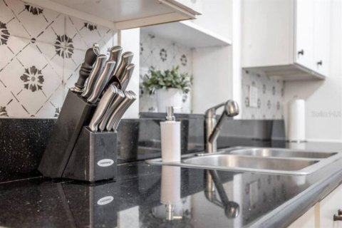 Снять в аренду квартиру в Орландо, Флорида 3 комнаты, 74.32м2, № 637031 - фото 7